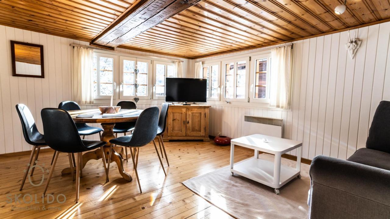 Heimeliges Walliserhaus Fiesch Kültér fotó
