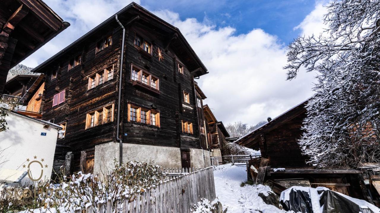 Heimeliges Walliserhaus Fiesch Kültér fotó